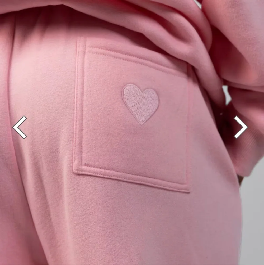 Comfrt Love Straight Leg Sweatpants - Picture 5 of 12